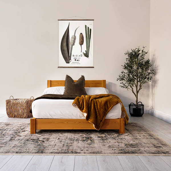 Teddington wooden bed in solid pine, medium finish