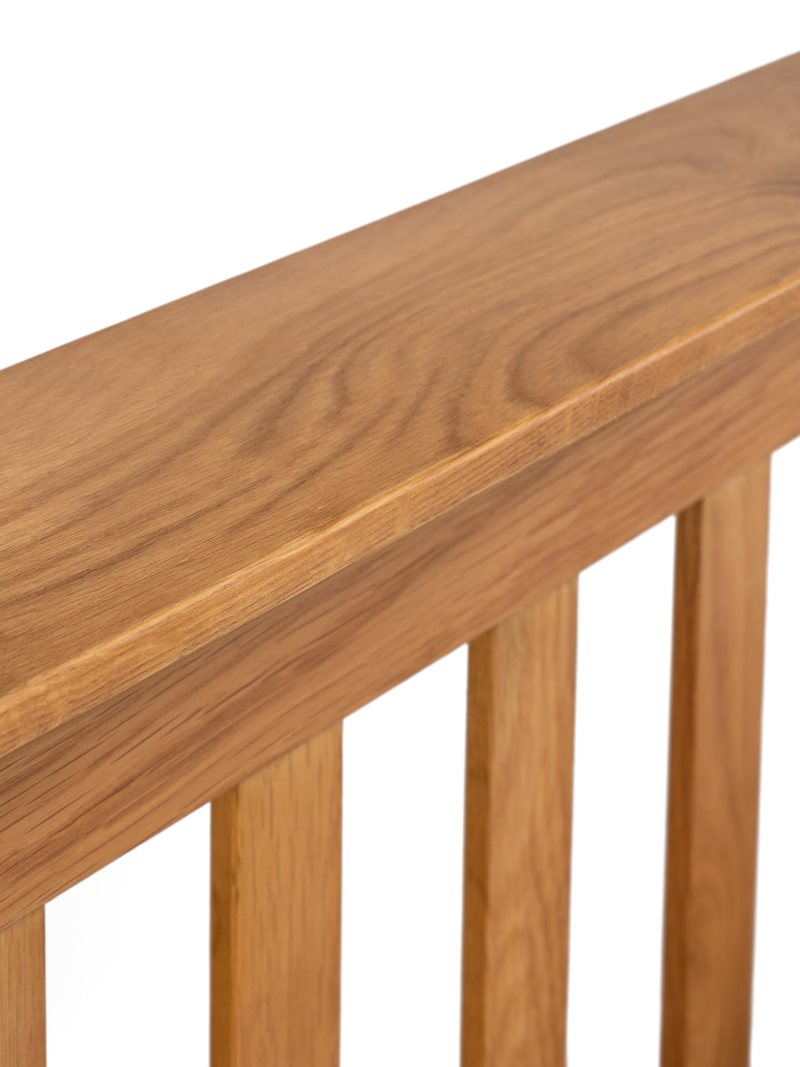 Amsterdam bed: oak capping and slats, close up