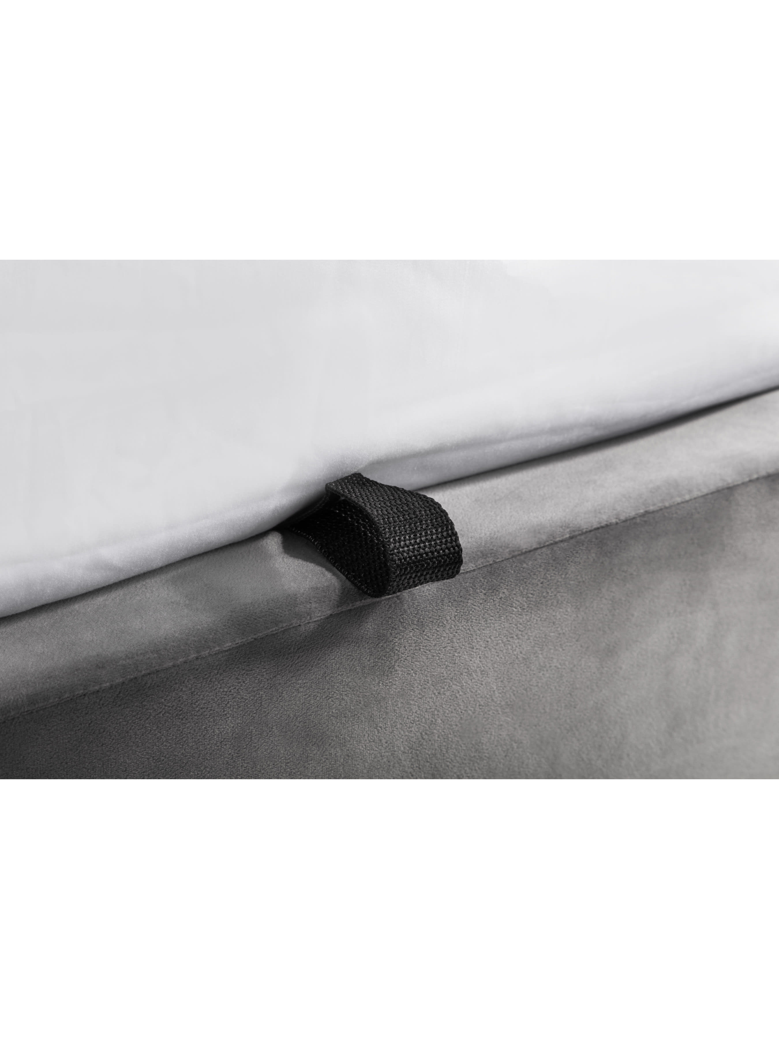 Frida ottoman bed: fabric strap to lift the base, close up