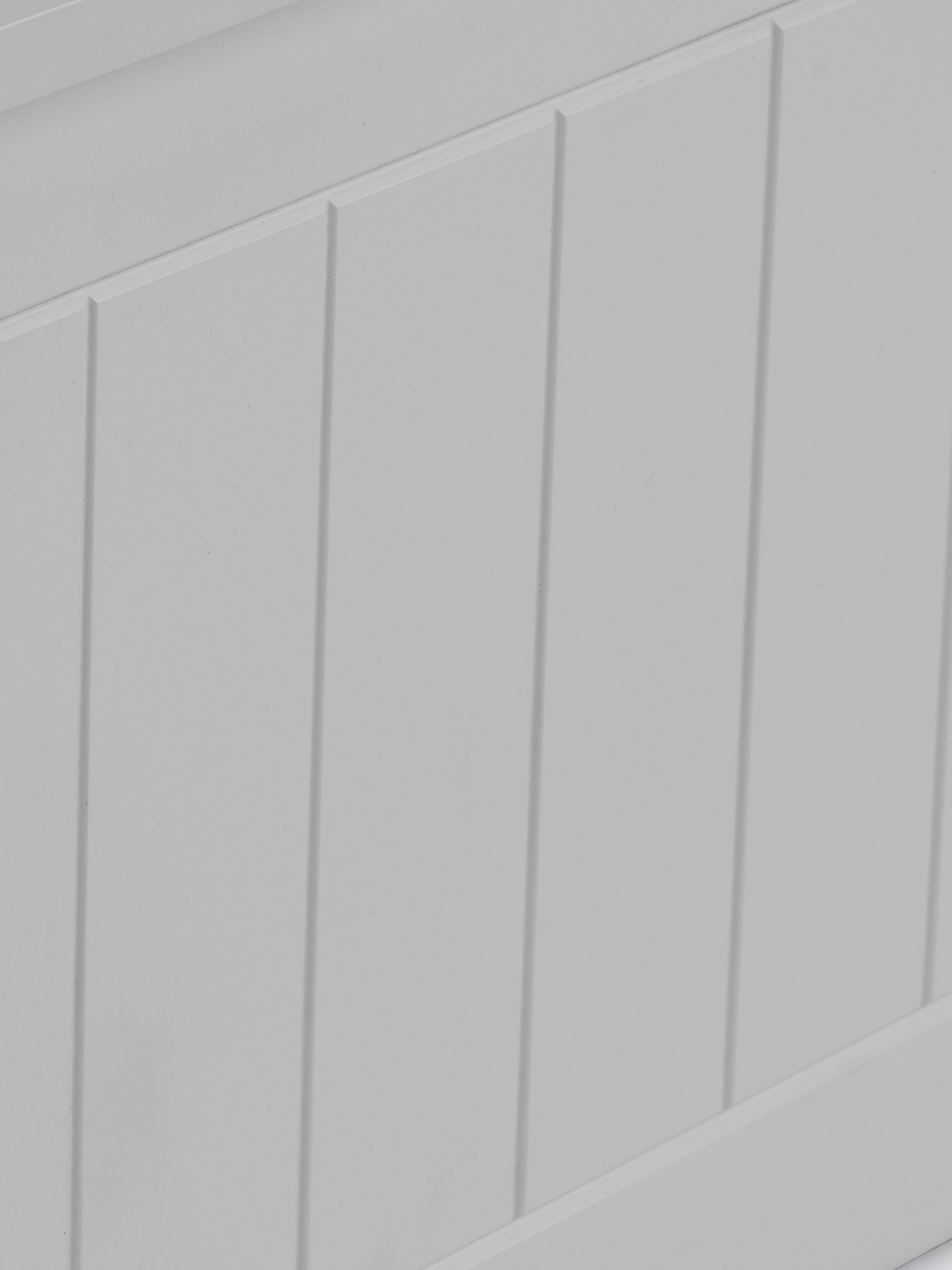 Maine ottoman bed: the vertical panelling in dove grey, close up